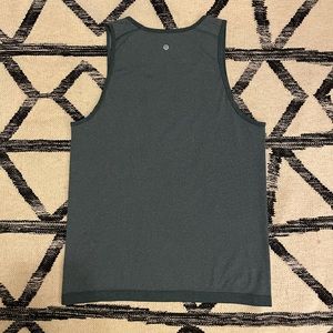 Lululemon Metal Vent Tank - Medium, Green